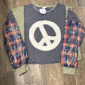 Oli & Hali Gray and Plaid Peace Long Sleeve Tee